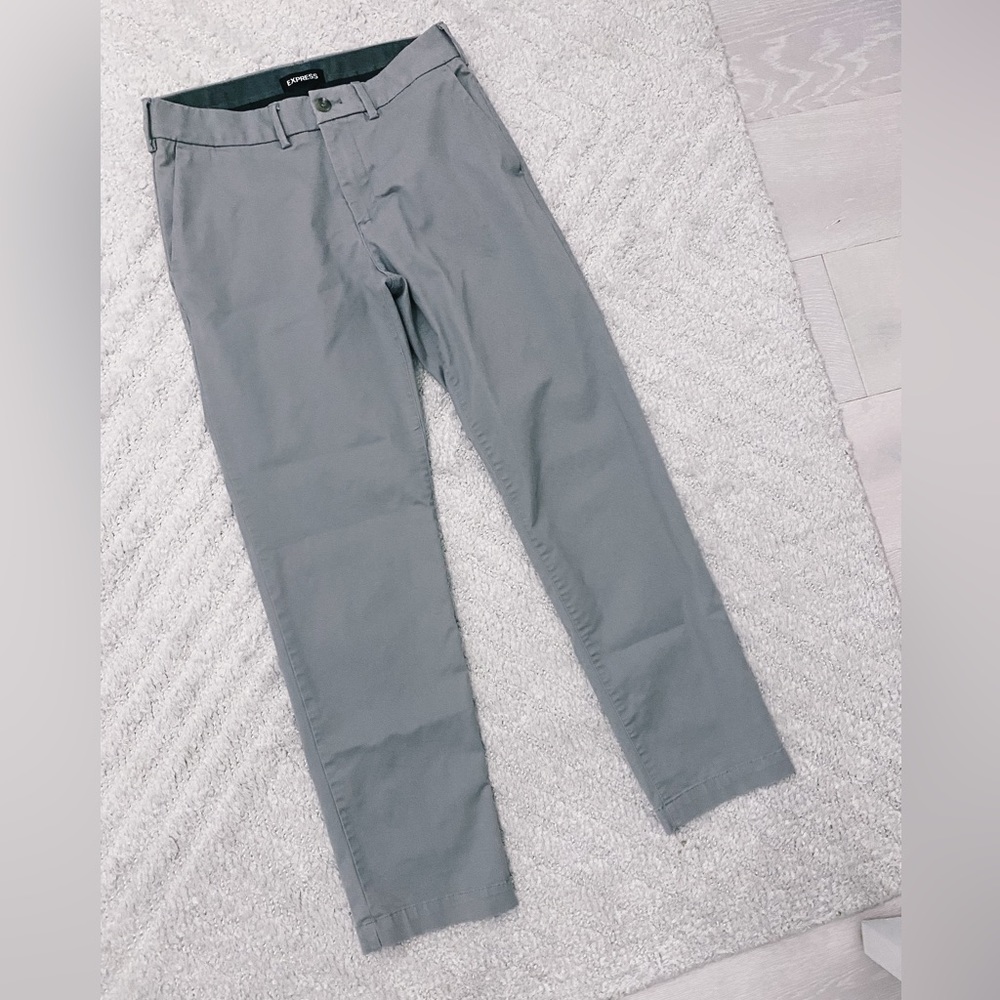 Men’s Express Athletic Slim Temp Control Hyper Stretc… Gem